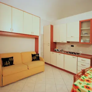 https://monolocale-garibaldi.hotelitalianriviera.com